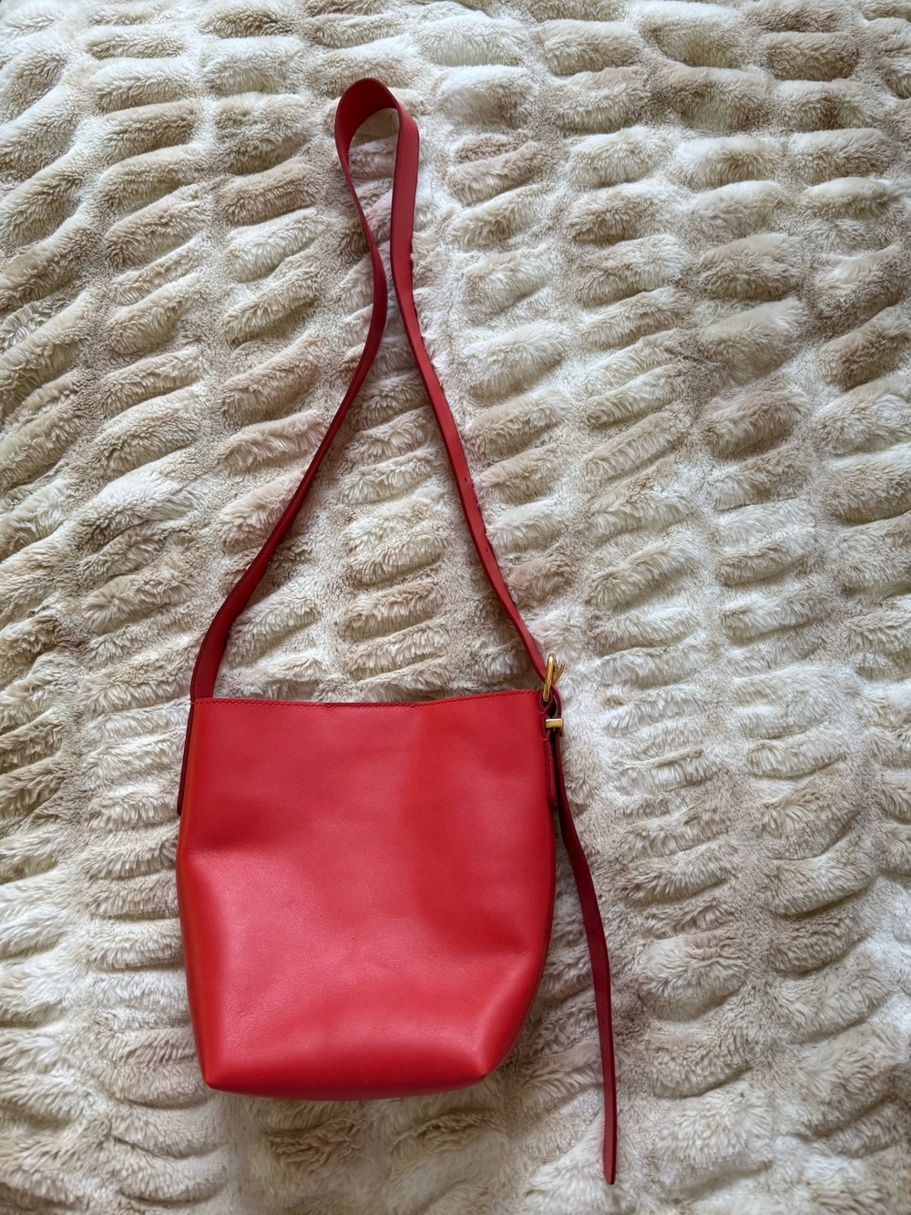 Madewell Tomato Red Leather Adjustable Strap Bucket Bag - Women New With Tags - Picture 2 of 7